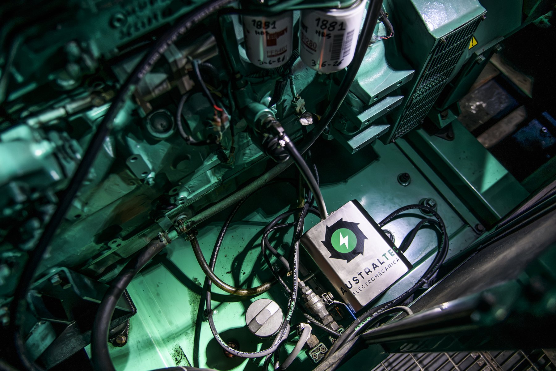 Sensor de flujómetro Australtec cableado directamente al motor